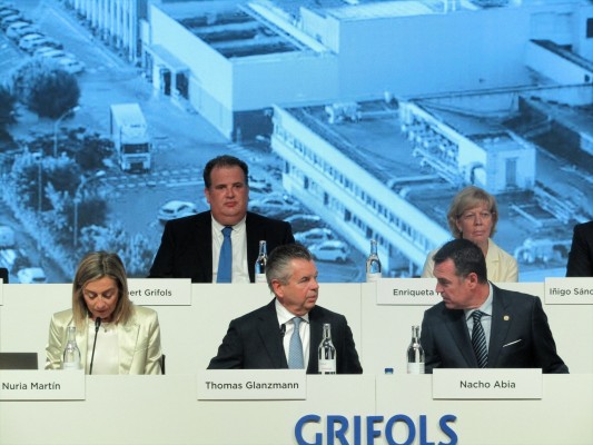 Grifols cerrará la semana que viene la venta de un 20% de su participación en Shanghai RAAS
