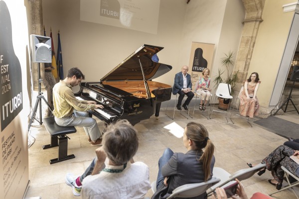 El III Festival Iturbi recoge el legado artístico del piano y lo dispersa por toda Valencia