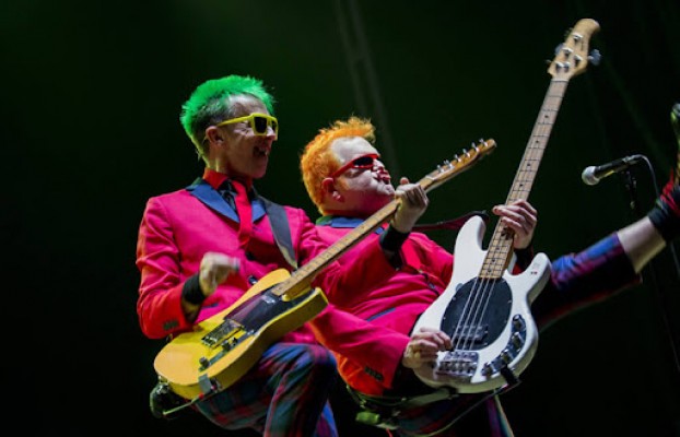 The Toy Dolls: 