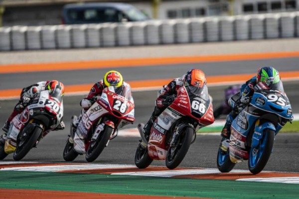 El centro de tecnificación del Ricardo Tormo suma nueve jóvenes promesas del motociclismo