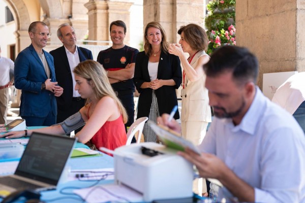 Castelló se suma al Día Mundial del Donante de Sangre con un acto en la plaza Mayor

