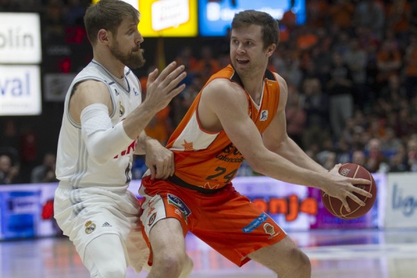 Valencia Basket recibe al Real Madrid sin margen de error