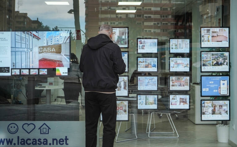 La compra de viviendas crece un 4,6% en el primer trimestre en la Comunitat Valenciana
