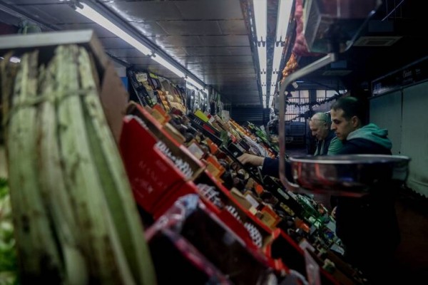 Funcas sube una décima su previsión de inflación media para 2024, hasta el 3,3%