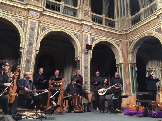 Capella de Ministrers inicia la gira que homenajea a Ramón Llull