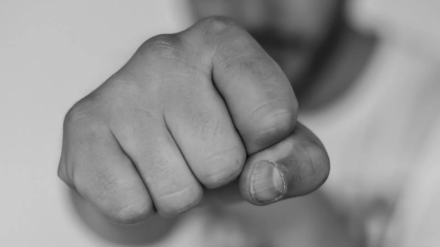 ¿La persona violenta nace o se hace?