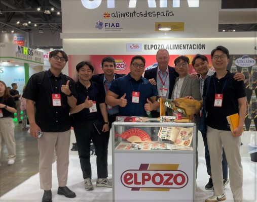 El Pozo Alimentación exhibe sus productos en la feria Food & Hotel de Seúl en Corea del Sur