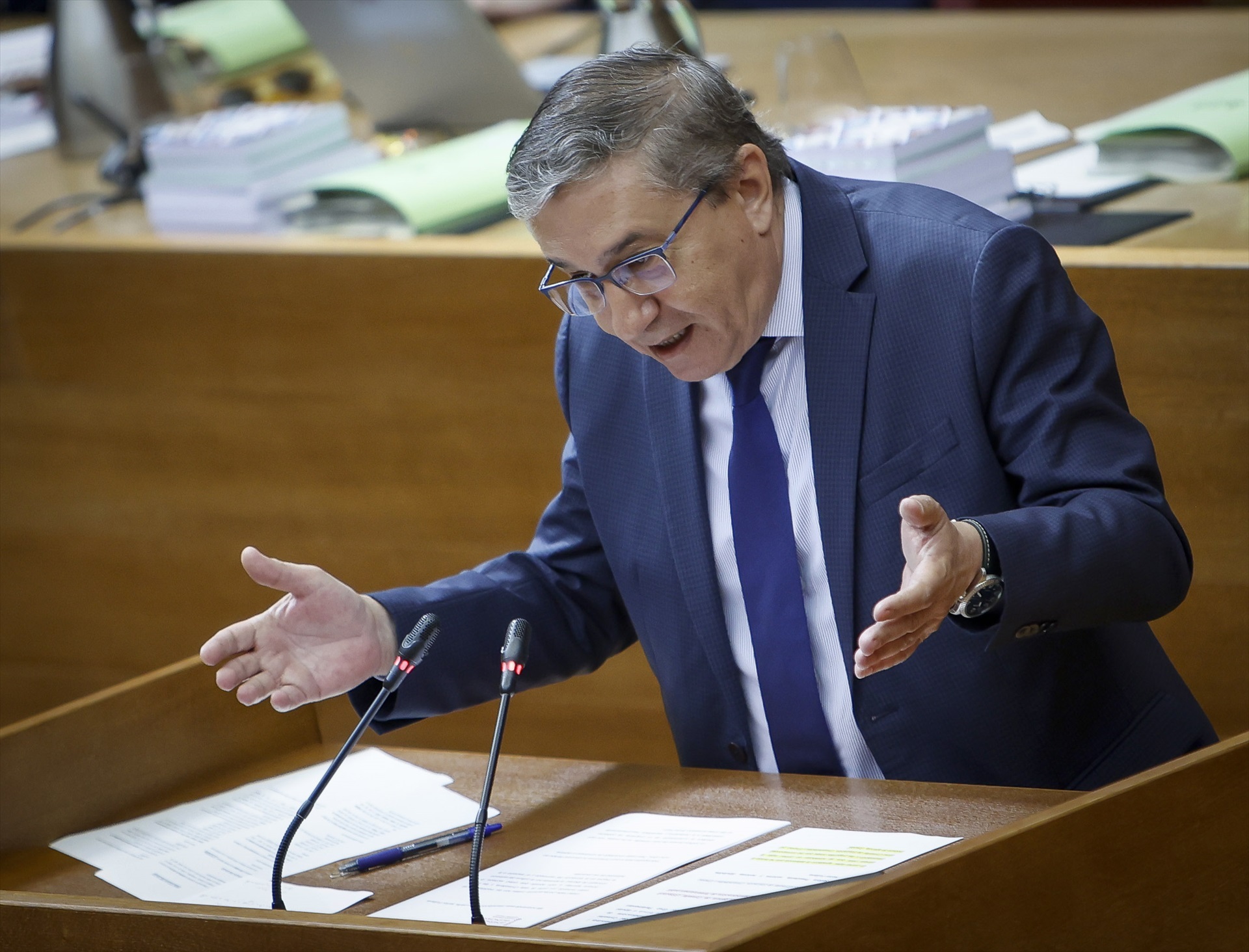 Rovira dice que hay centros 