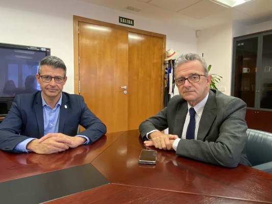 El Consell traslada al alcalde de Almussafes su apoyo a la automoción y reclama el mecanismo RED
