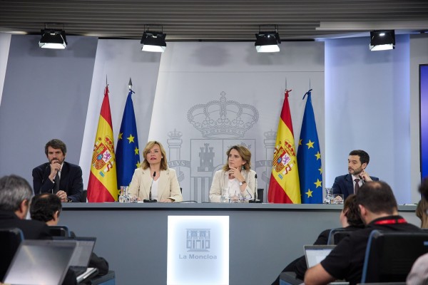 Aprobada la Estrategia de Cuidados 2024-2030 con una dotación inicial de 1.300 millones