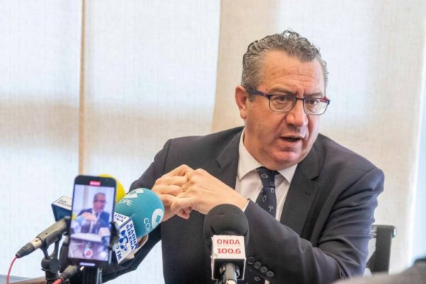 Toni Pérez asegura que ahora no se puede negociar con los propietarios del suelo de Serra Gelada 