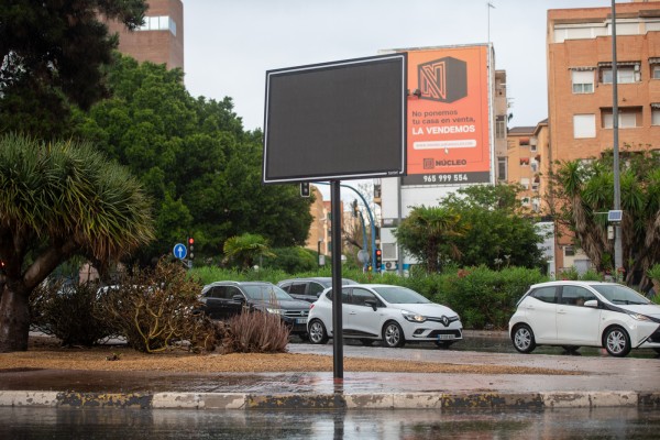 La App sobre el estado del tráfico en tiempo real se hace esperar en Alicante: retraso hasta otoño 