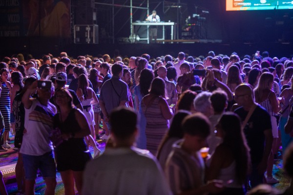 Los conciertos de la barraca de Festes d'Elx de nuevo correrán a cargo de Pandora, como en 2023