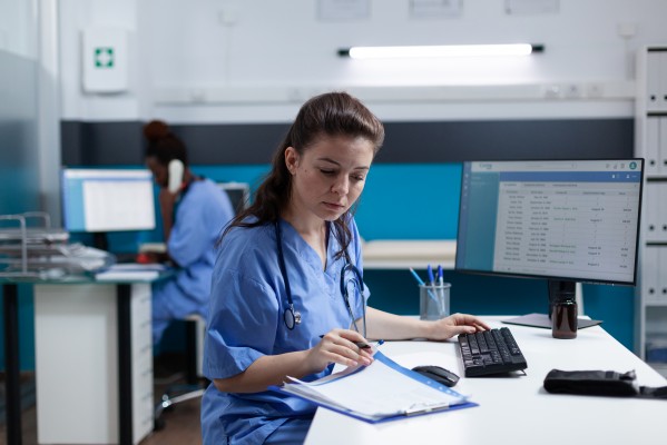 1MillionBot y Trabem trabajan para aplicar IA avanzada a sistemas de gestión sanitaria