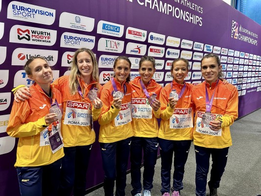 Laura Méndez, bronce por equipos

