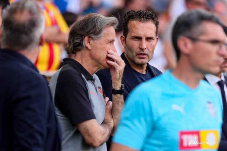El Valencia CF, a por refuerzos en todas las líneas
