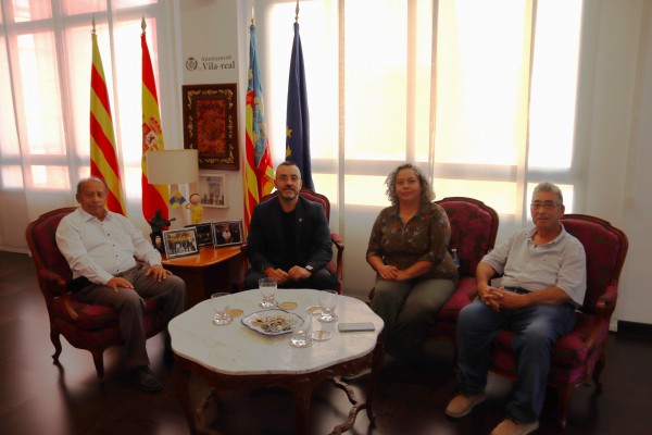 Benlloch destaca la colaboración con Colombia para aplicar la cerámica a la economía circular