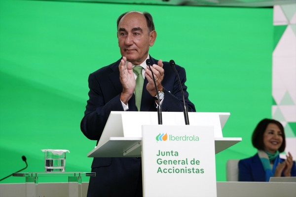 Iberdrola se adjudica el suministro eléctrico de la Red de Carreteras del Estado por 29 millones