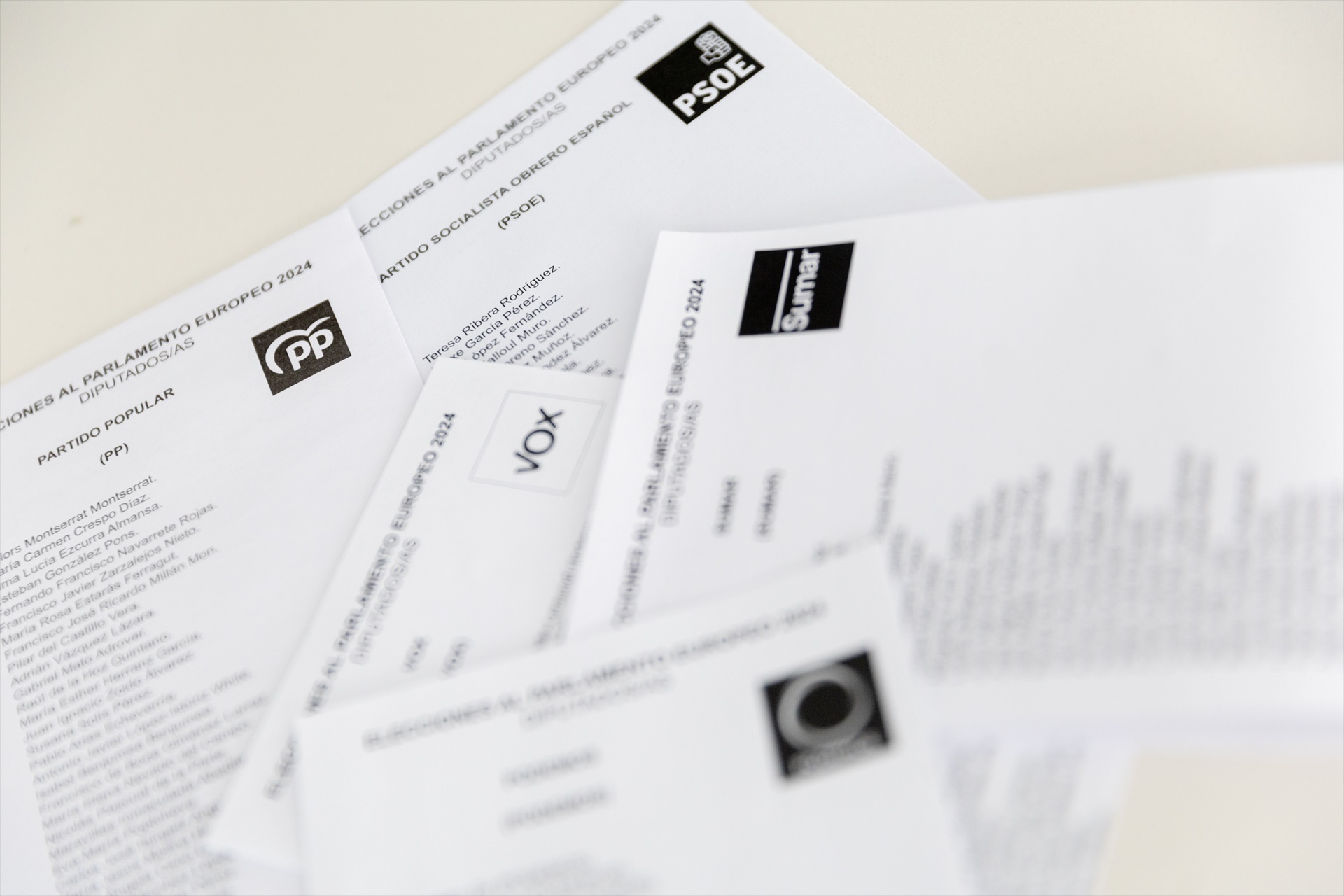 Más de 4.000 candidatos de 34 partidos optan a ocupar los 61 escaños españoles en Europa