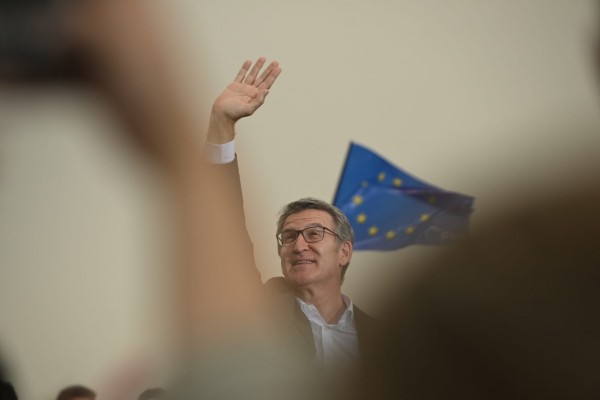  Feijóo: 