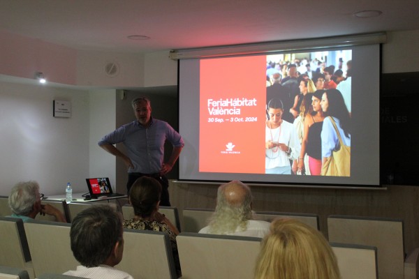 Presentación Feria Hábitat Valencia 2024 en el Colegio de Agentes Comerciales de Valencia
