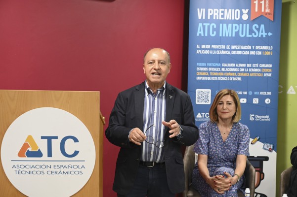 Los retos de los técnicos cerámicos en un sector en reinvención: innovación, clúster y valor añadido