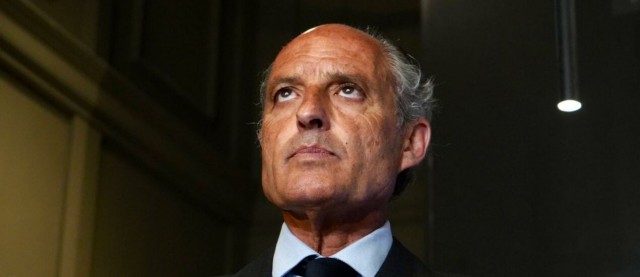 Nunca hay suficientes cartas de Perrosanxe… ni apariciones de Camps en nuestra vida