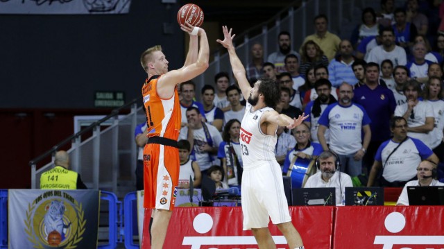 Un luchador Valencia Basket no puede con el Real Madrid y cae en las semifinales