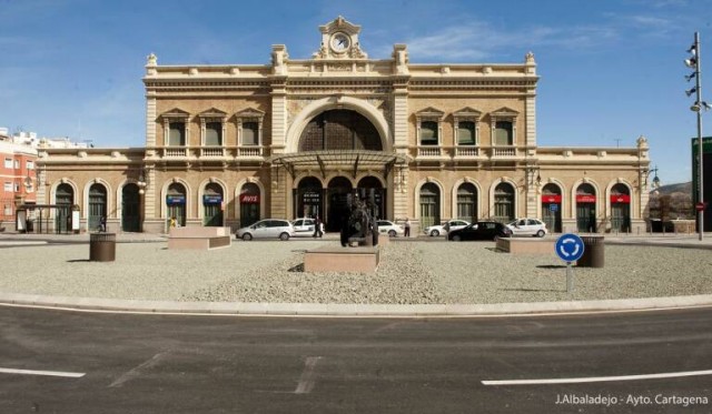 Cartagena Futuro convoca una manifestación contra el aislamiento ferroviario de la ciudad