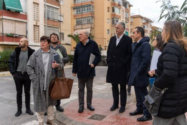 Alicante cierra acuerdos con propietarios para rehabilitar 288 viviendas de Virgen del Remedio
