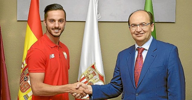 El Sevilla ficha a Pablo Sarabia hasta 2020