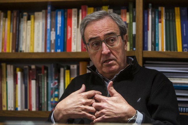 Pérez, Rei Jaume I de Economía: 