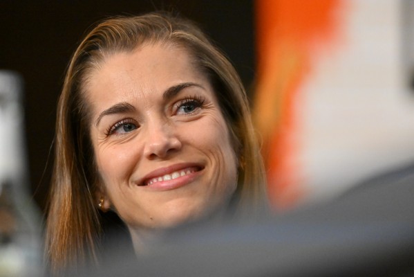 María Zamora: 