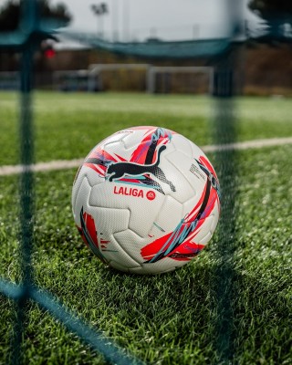 Orbita, el balón oficial con elementos 'pop-art' y 'graffiti' para la próxima temporada