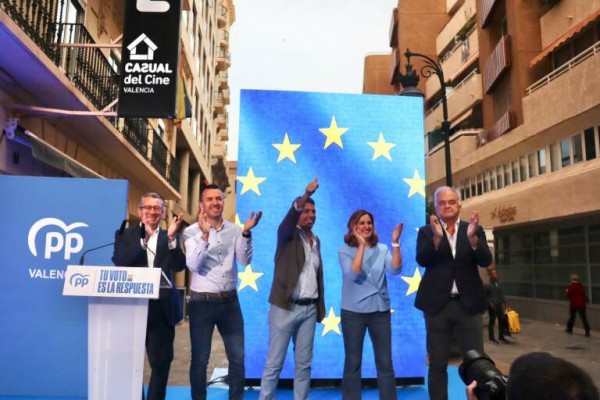 La campaña europea de 'silla vacía' del valenciano González Pons