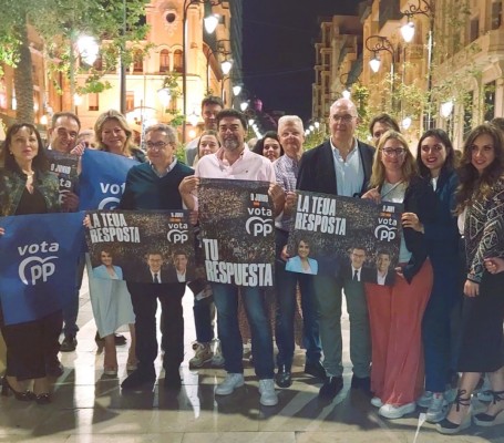 Barcala aboga por que la UE aumente las ayudas para la emancipación de los jóvenes