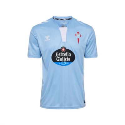 El Celta presenta su nueva camiseta, un homenaje a toda Galicia