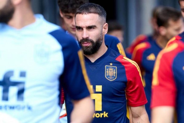 Carvajal, Nacho y Joselu se incorporarán el 6 de junio a la concentración; Laporte, el 5
