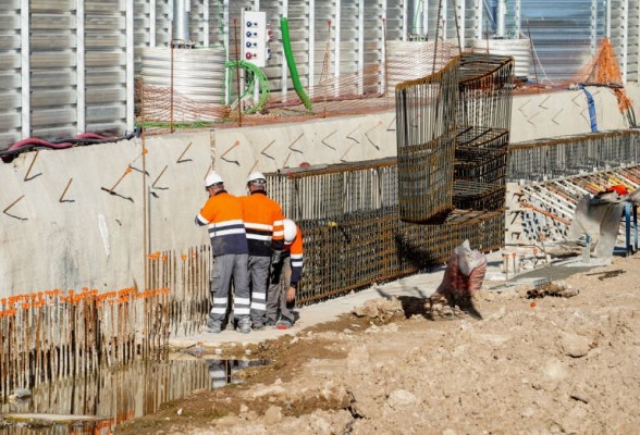 La licitación de obra de la Generalitat cae un 83% mientras en el conjunto de España crece un 15%