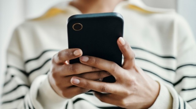 La futura ley de protección digital del menor impondrá control parental gratuito