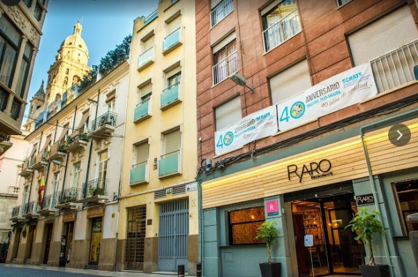 Otro cierre en la hostelería de Murcia: el restaurante El Raro de la calle Azucaque echa la persiana