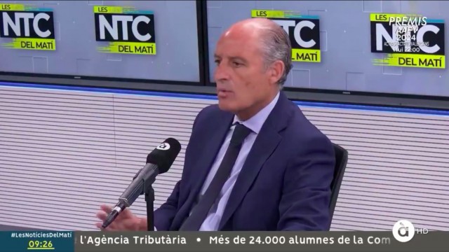 Camps, en su entrevista más tensa desde la absolución, a un periodista: 