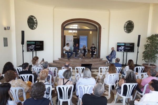 Espaitec reflexiona sobre la salud mental de la sociedad en la era digital con un debate creativo