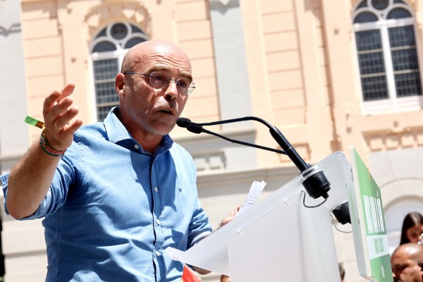 Jorge Buxadé (Vox) afirma que Sabic cerrará su planta en Cartagena para llevar la producción a China