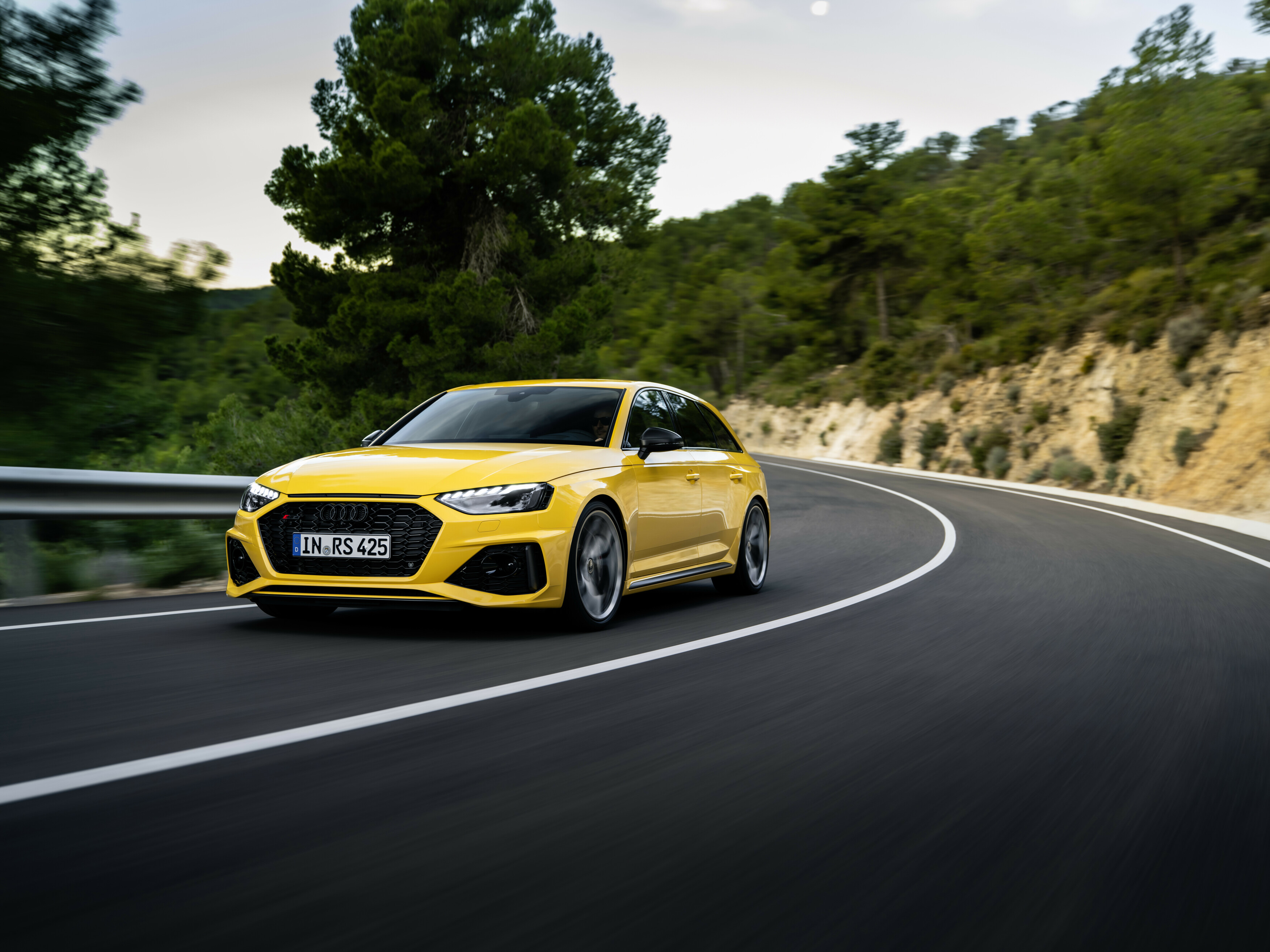 Ediciones limitadas Audi RS 4 Avant edition 25 years y RS 5 Sportback performance edition