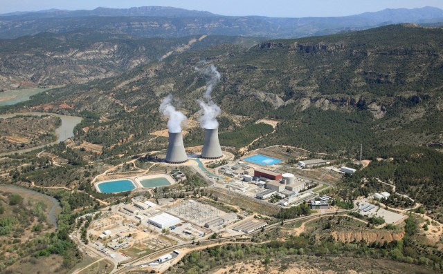 Tanquem Cofrents denuncia que la nuclear es una 