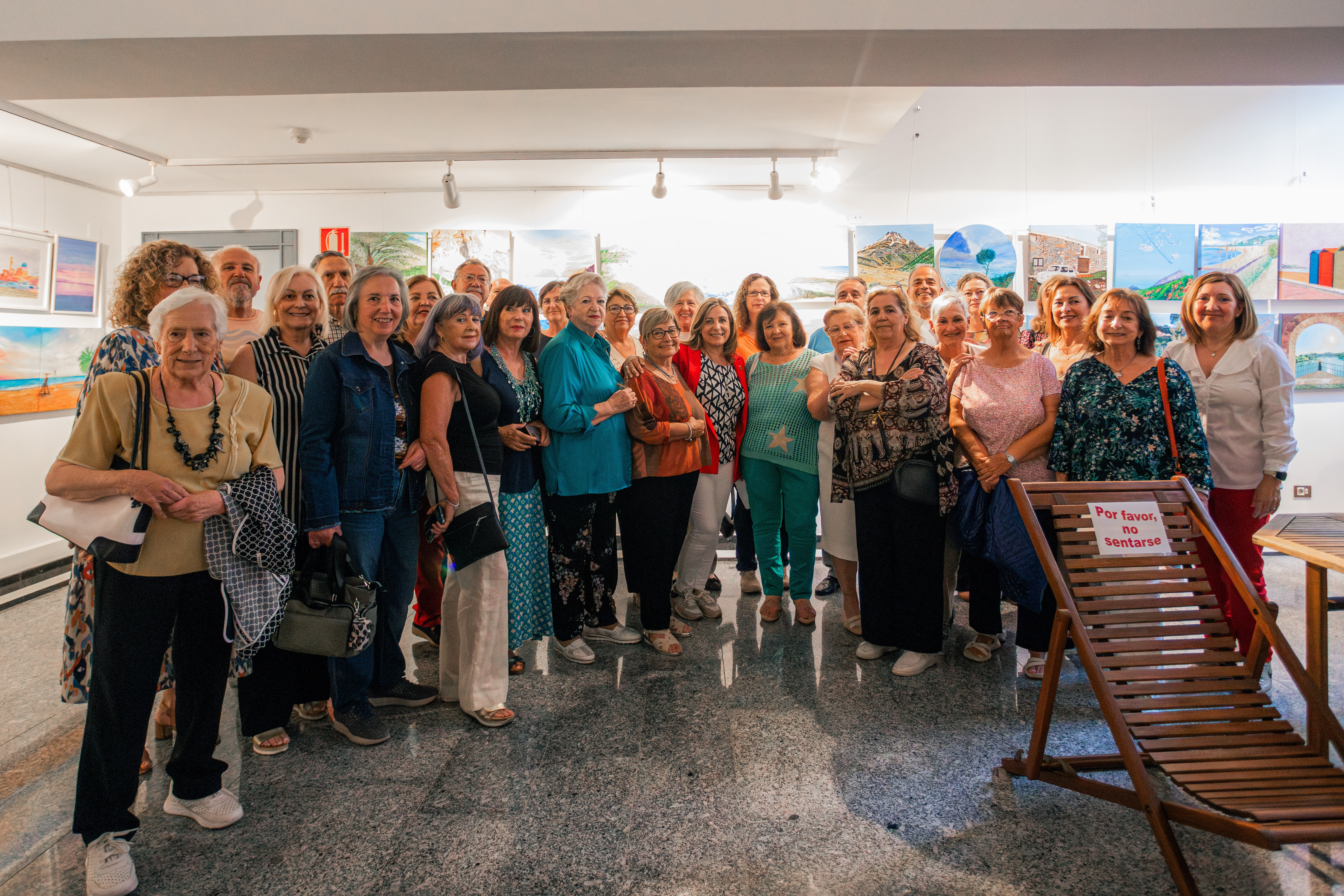 Benicàssim expone los trabajos de los talleres de Formación de Personas Adultas