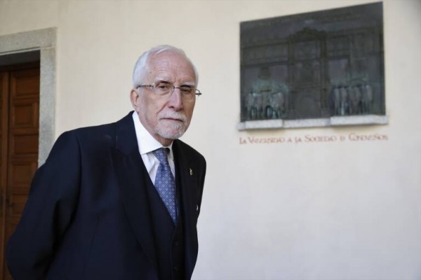 Luis Mateo Díez: 
