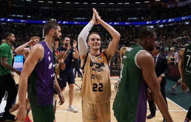 El UCAM CB persigue cerrar el pase a la final y Sito ve en su equipo 