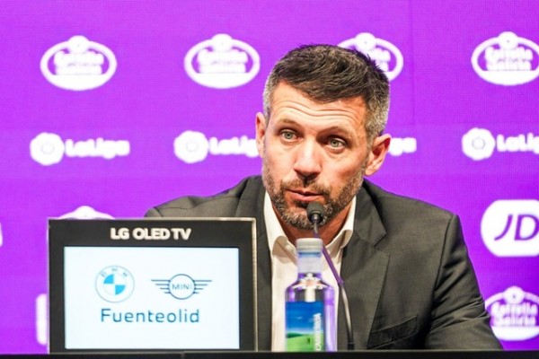 Pezzolano pide disculpas por sus declaraciones sobre gritos xenófobos en Valladolid: 